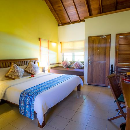 Cocotinos Manado Hotel Kültér fotó