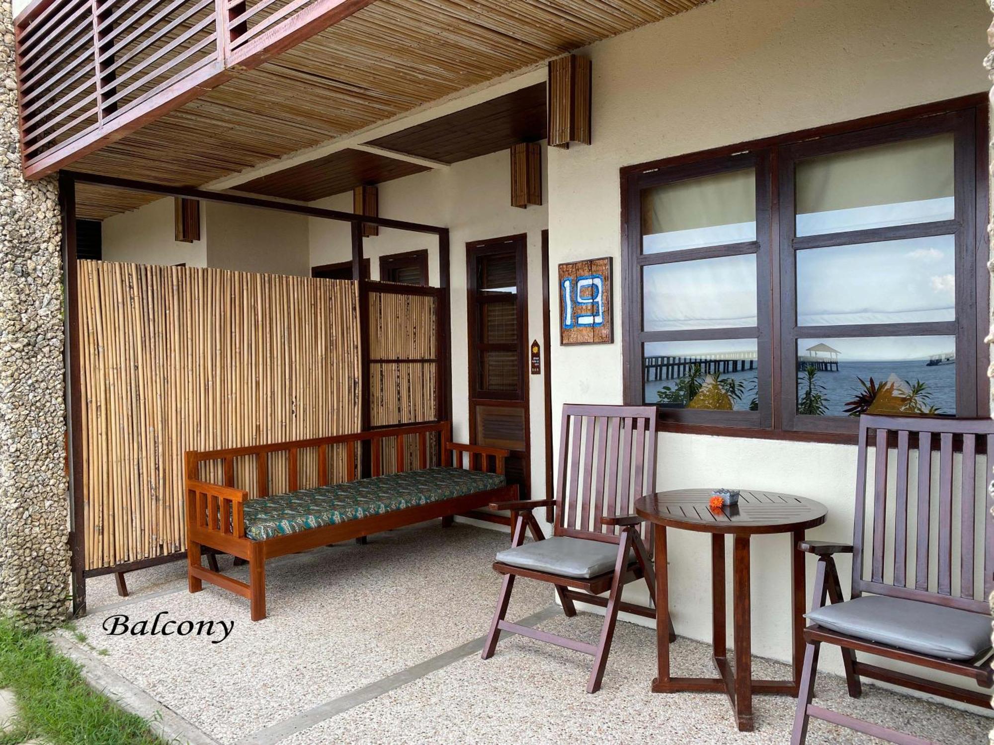 Cocotinos Manado Hotel Kültér fotó
